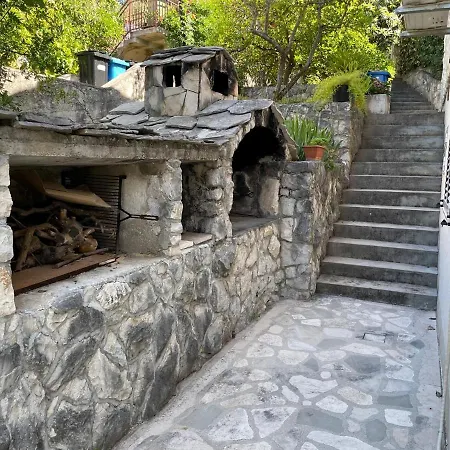 Apartment Vili דירה